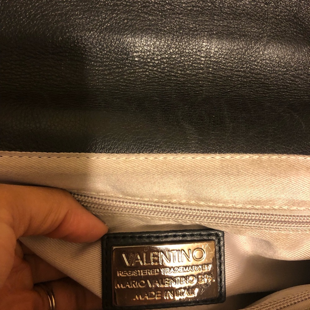 Valentino Shoulder Bag - Picture 5 of 6